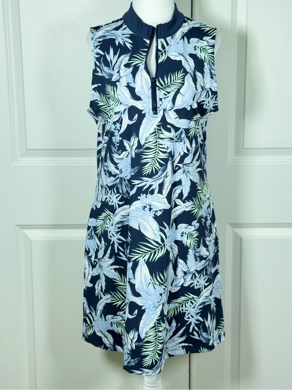 Tommy Bahama Golf Tropical UPF Tennis Pickleball Vacation Casual Resort Dress L
